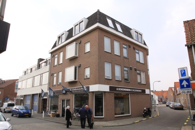 Appartementen met winkelruimte